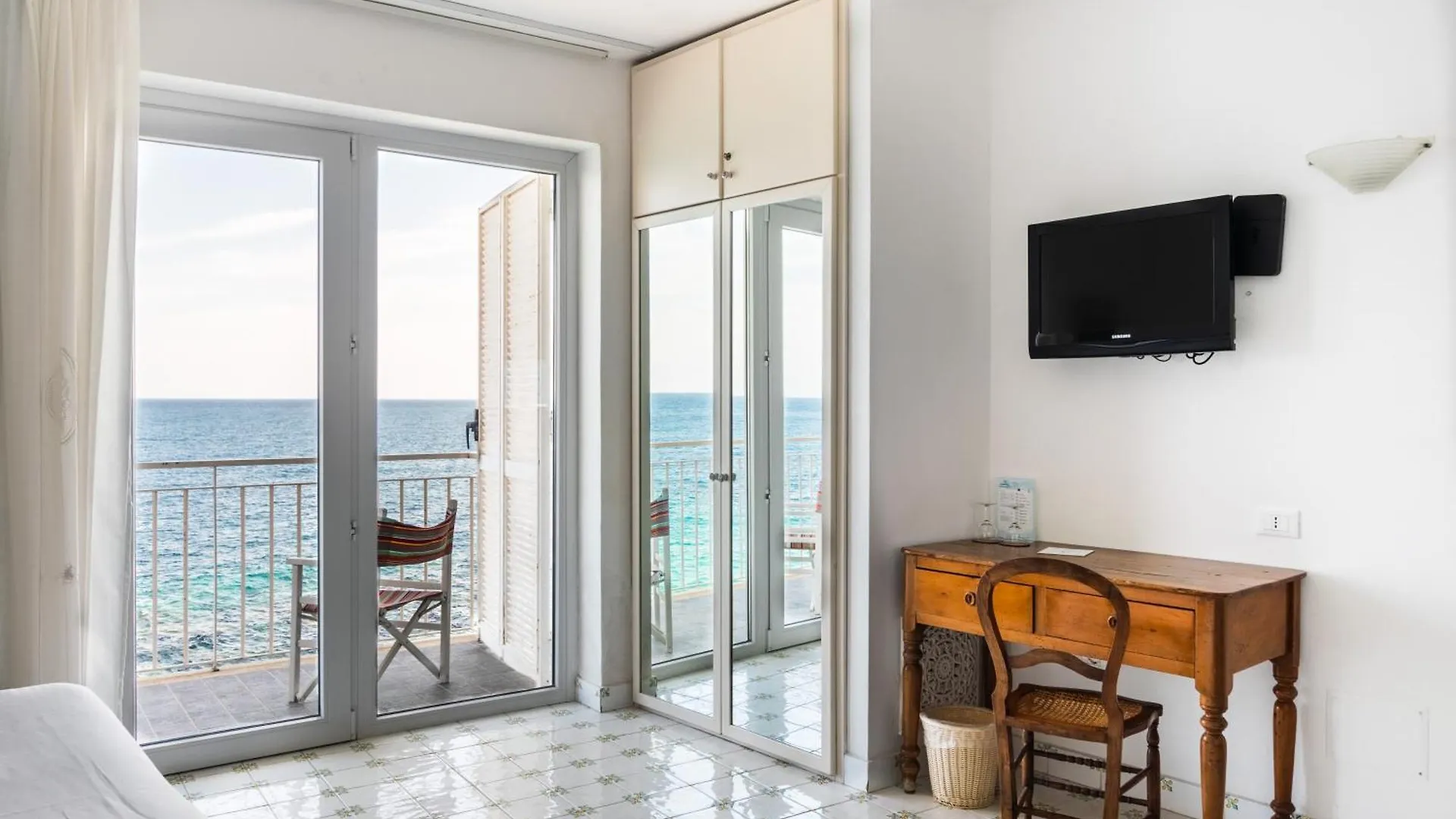 Giuggiulena Bed & Breakfast Syracuse