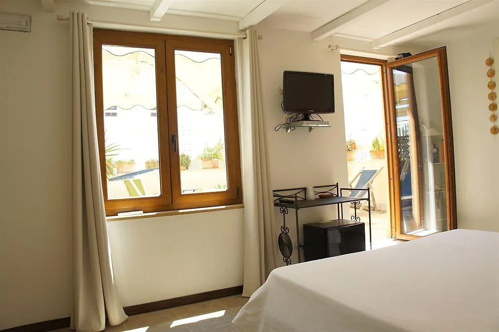 Giuggiulena Bed & Breakfast Syracuse